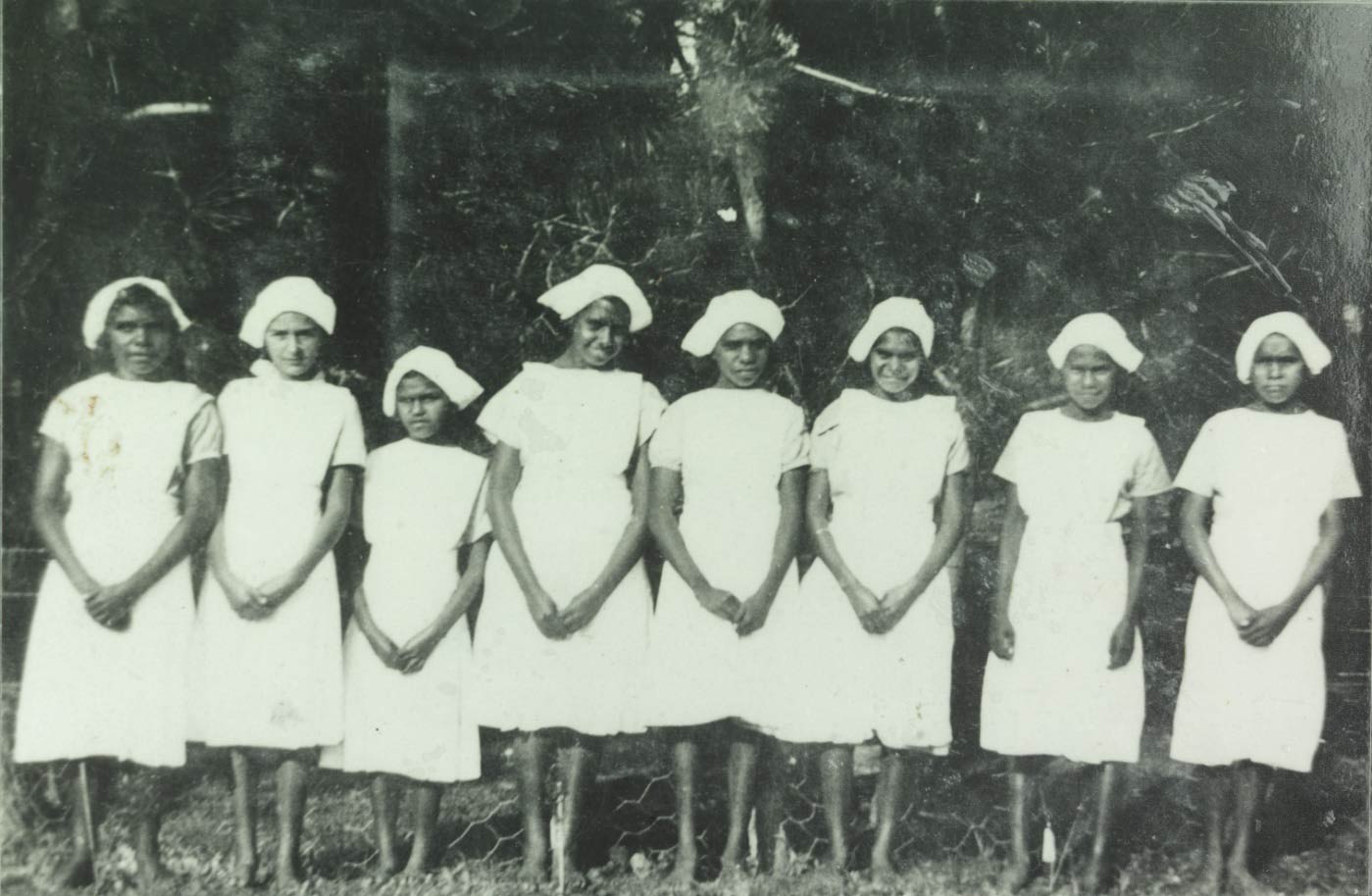 Moore River Native Settlement cookery class